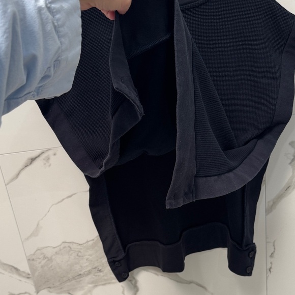 Mod Ref Navy Muscle Sweater w Open Sides - Picture 9 of 9